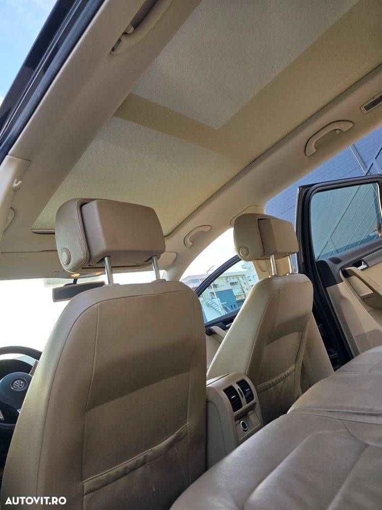 Volkswagen Passat - 8