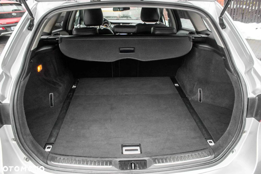 Toyota Avensis Touring Sports 1.6 D-4D Business Edition - 20