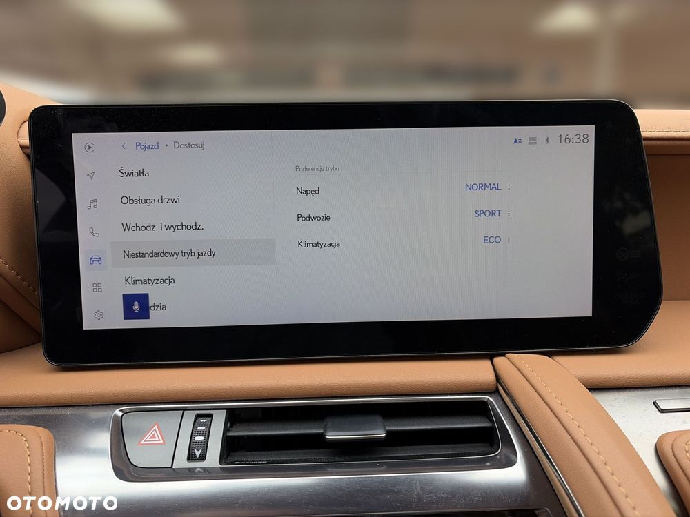 Lexus LC 500 Prestige - 24