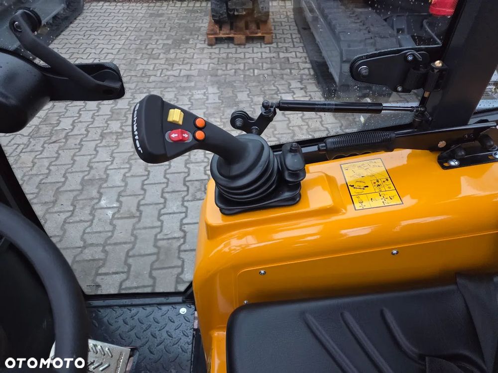 Schäffer Schäffer Ładowarka Miniładowarka Teleskopowa Schaffer 2630T SLT - 2755kg Łyżka + Widły - 14