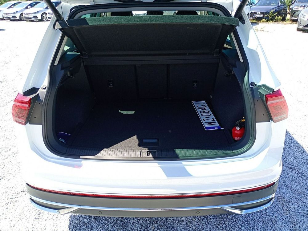 Volkswagen Tiguan 1.5 TSI EVO Elegance DSG - 33