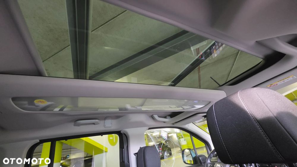 Toyota Proace City Verso 1.2 D-4T Family - 12