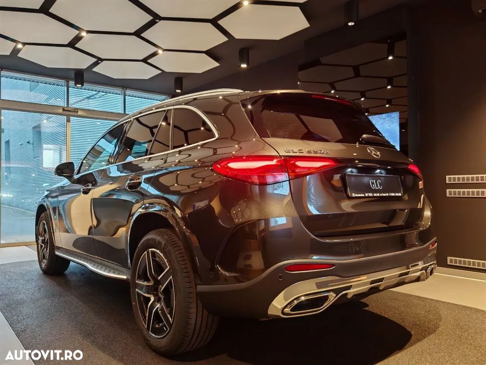 Mercedes-Benz GLC 220 d 4Matic 9G-TRONIC Edition AMG Line - 11