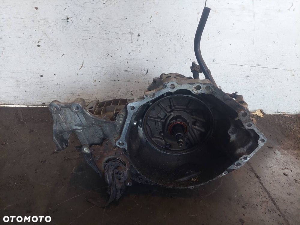 SKRZYNIA BIEGÓW CHRYSLER PACIFICA I 3.5 V6 DGL P04800709AB - 3