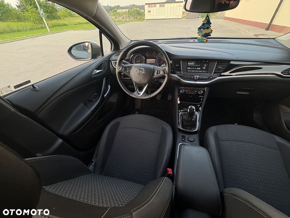 Opel Astra - 26