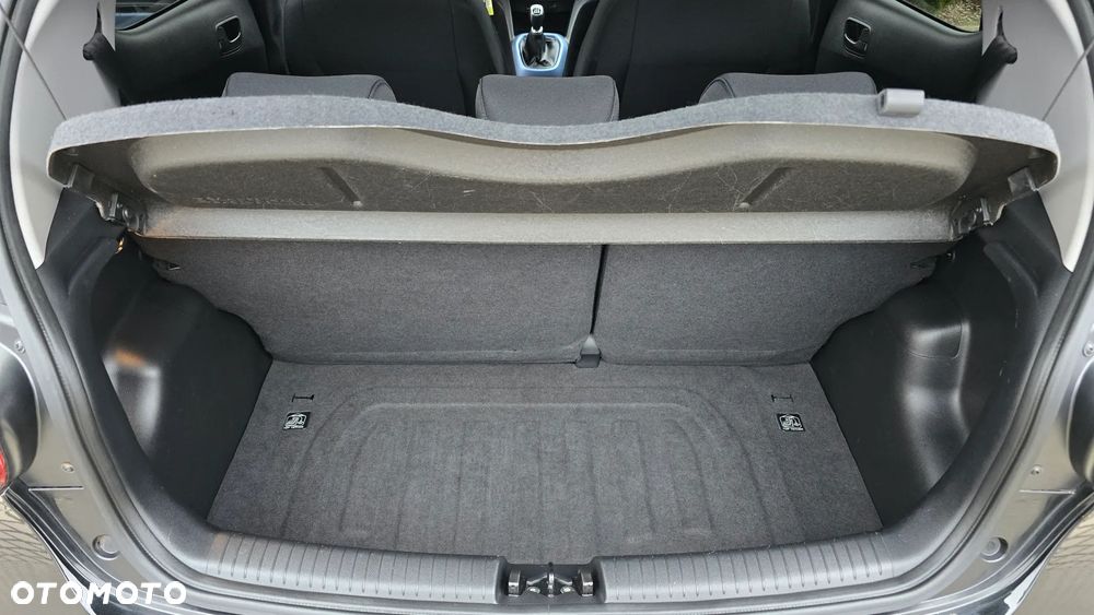 Hyundai i10 1.0 BlueDrive Premium - 37