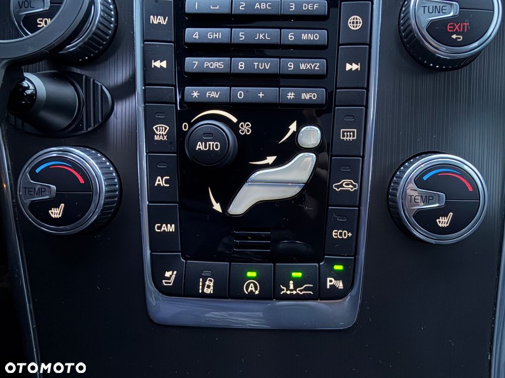 Volvo XC 60 D4 Geartronic Ocean Race - 26