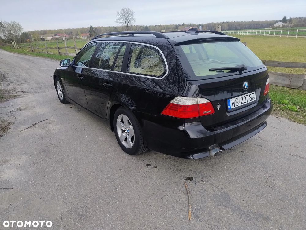 BMW Seria 5 520d Special Edition - 4