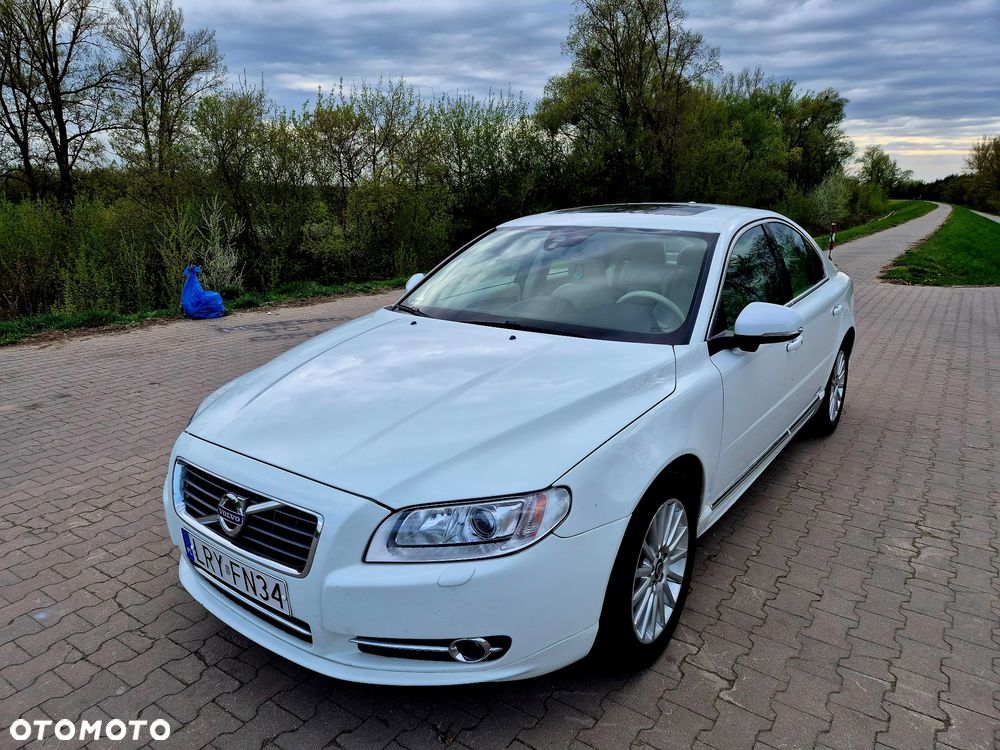 Volvo S80 - 2