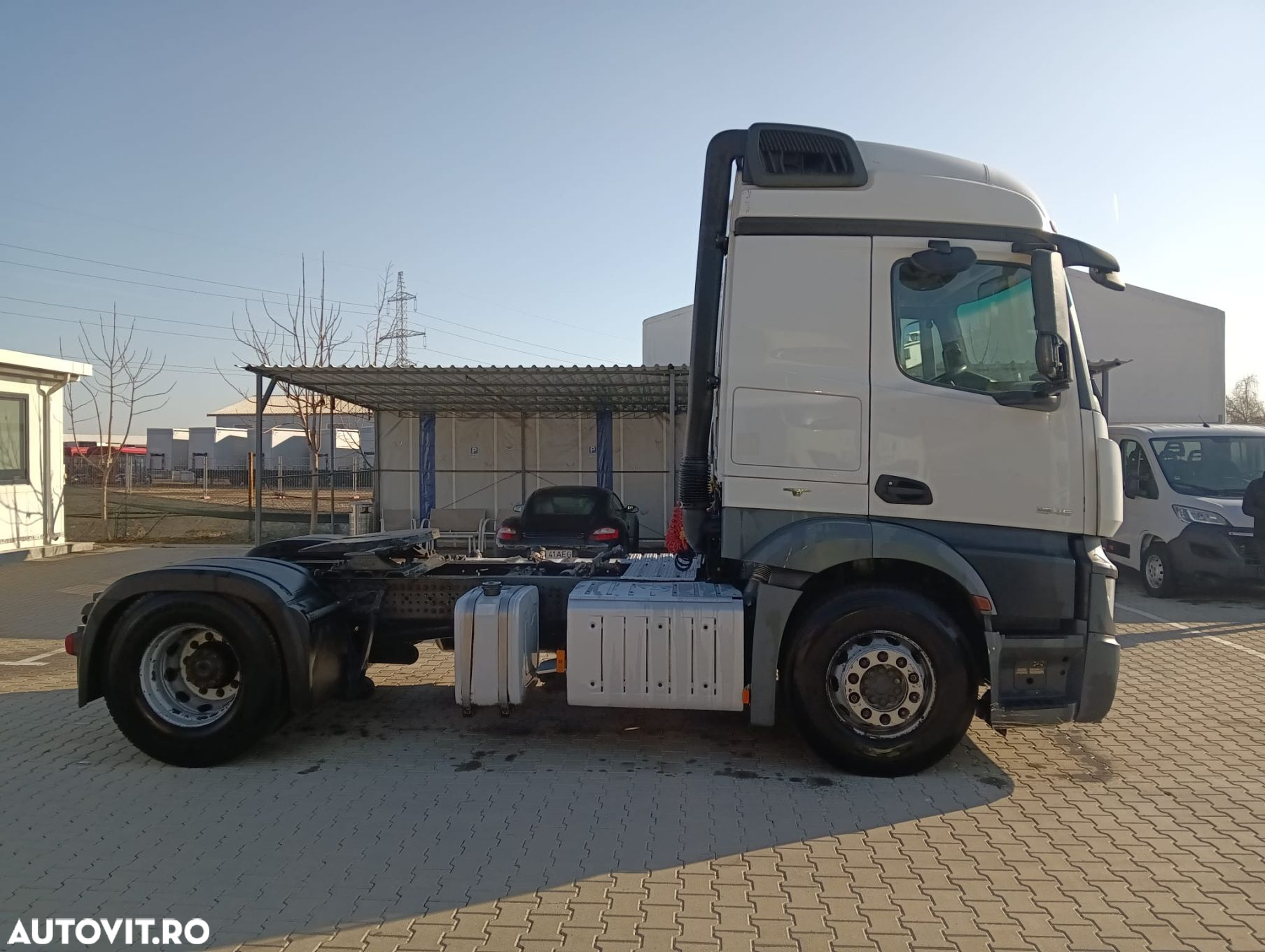 Mercedes-Benz Actros - 5