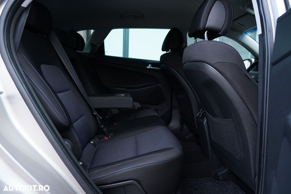 Hyundai Tucson 2.0 CRDI 4WD 6AT Luxury Pack+ - 16