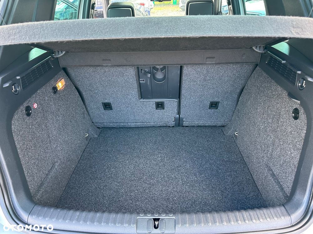 Volkswagen Tiguan - 27