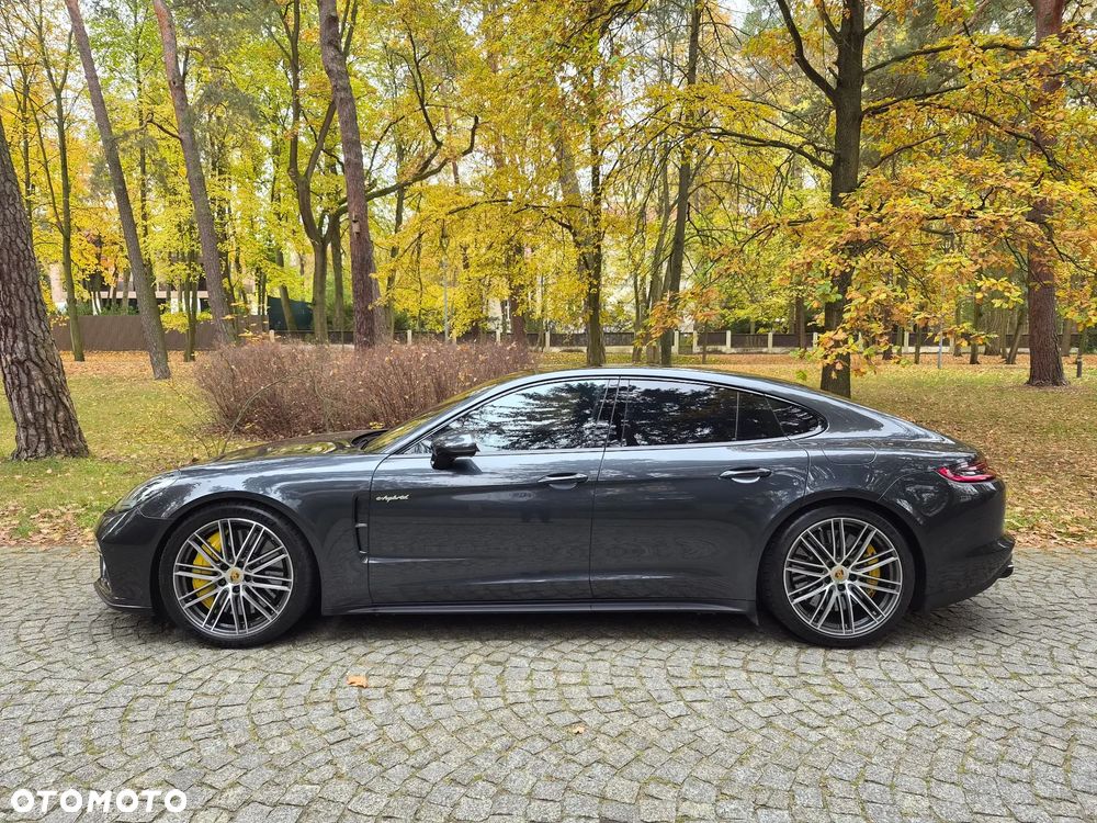 Porsche Panamera 2019 photo 2