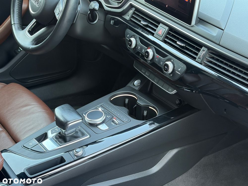 Audi A4 Avant 2.0 TDI ultra S tronic sport - 19