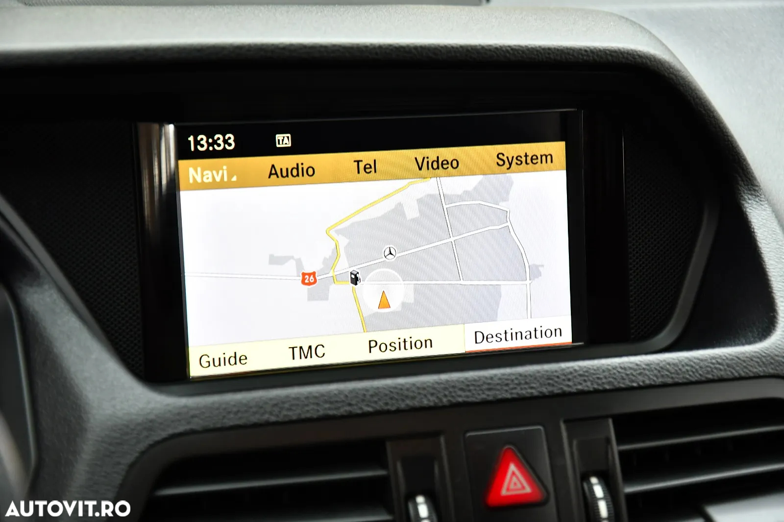 Mercedes-Benz E 250 CDI DPF Coupe BlueEFFICIENCY Automatik Avantgarde - 23