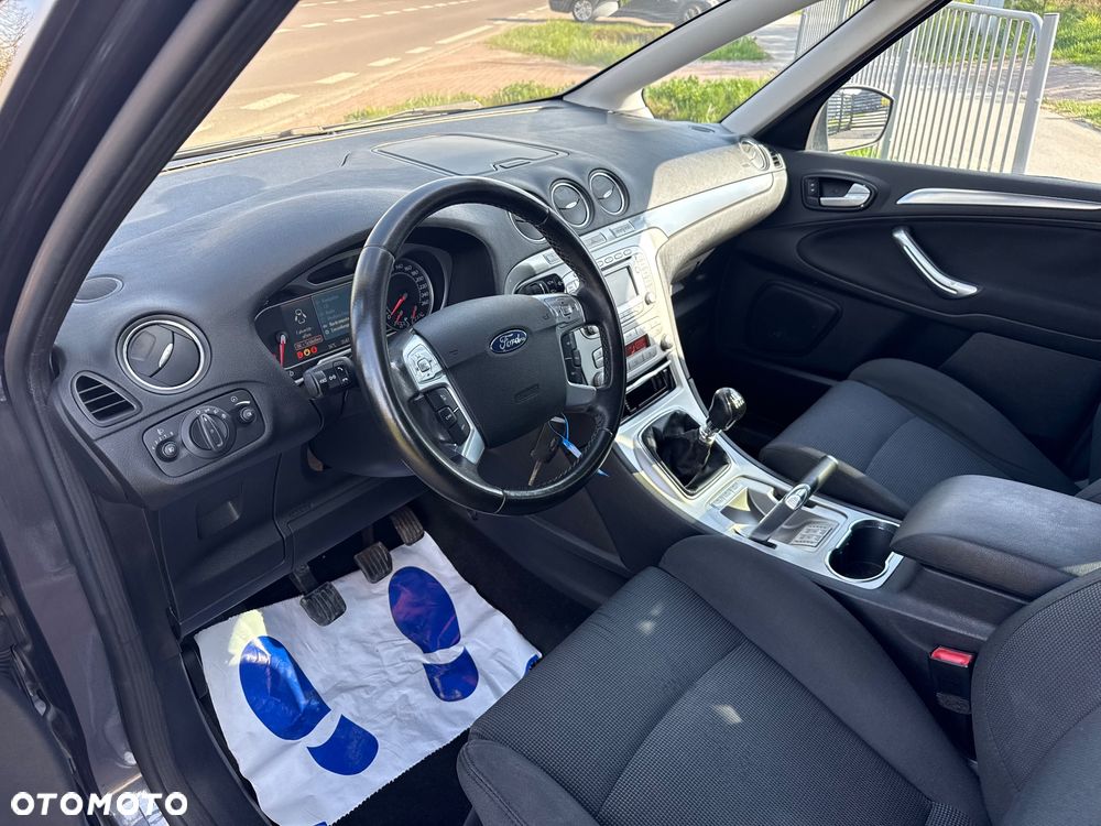 Ford S-Max 2.5 Titanium - 18