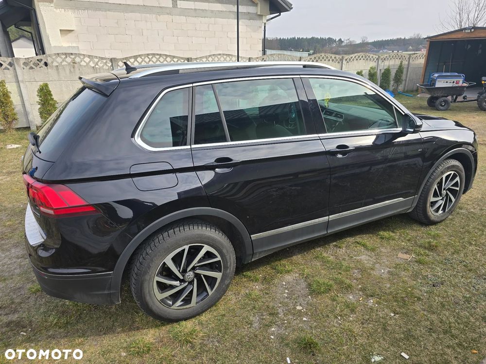 Volkswagen Tiguan ver-2-0-tdi-scr-bluemotion-technology-dsg-trendline - 6