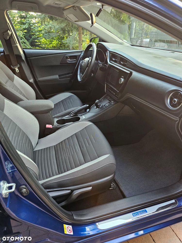 Toyota Auris - 22