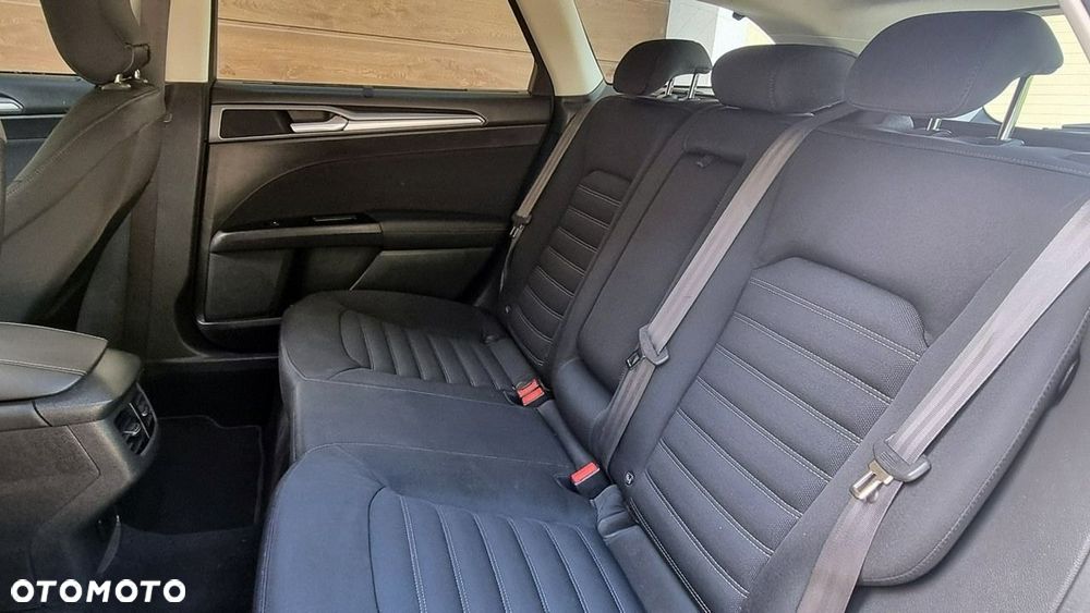 Ford Mondeo - 19
