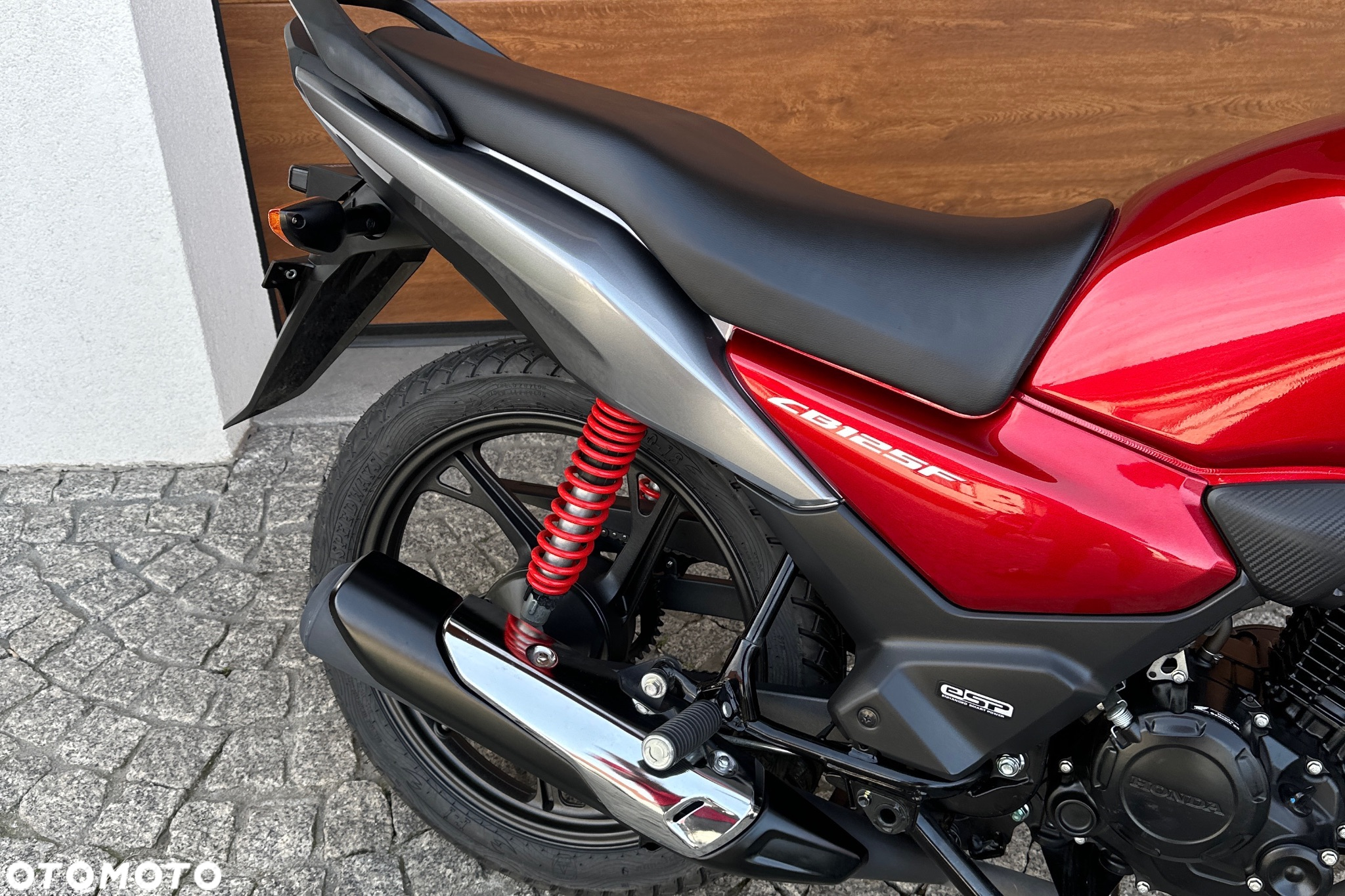 Honda CBF - 8
