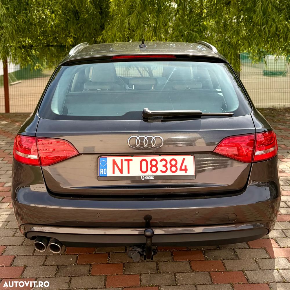 Audi A4 Avant 2.0 TDI ultra DPF Attraction - 6