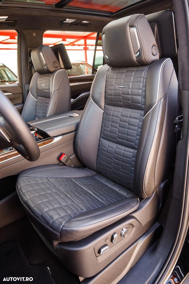 Cadillac Escalade - 10
