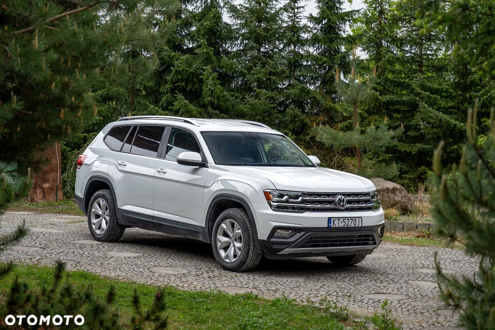 Volkswagen Atlas - 2