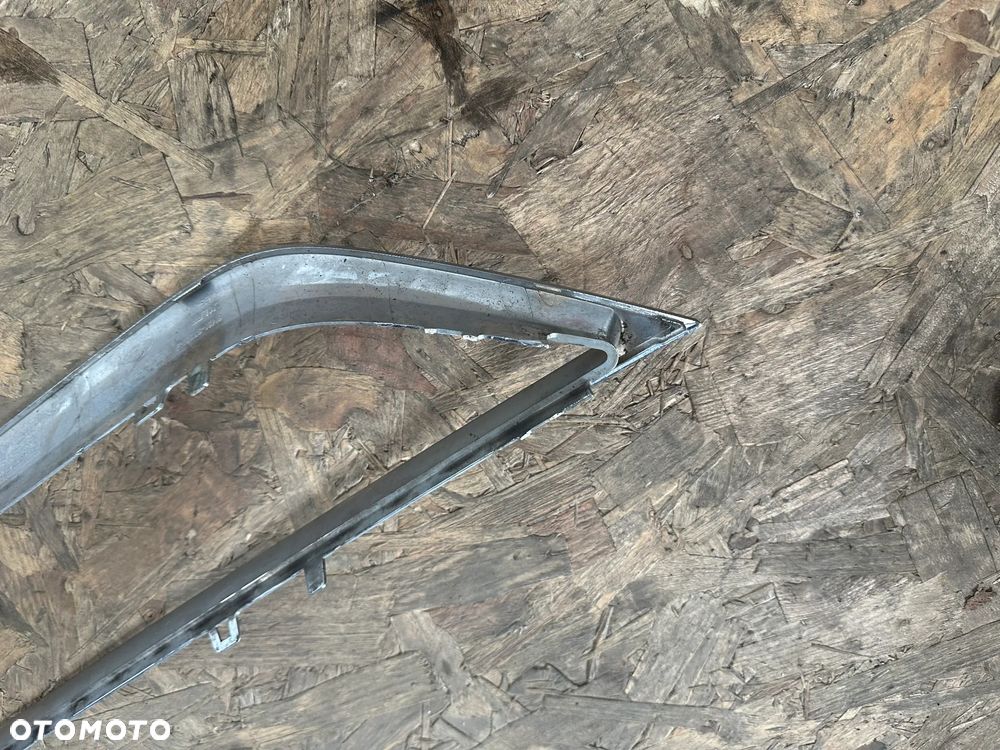 CHROM ATRAPY GRILLA FORD GALAXY MK2 06-10  6M21-8B271-B - 3