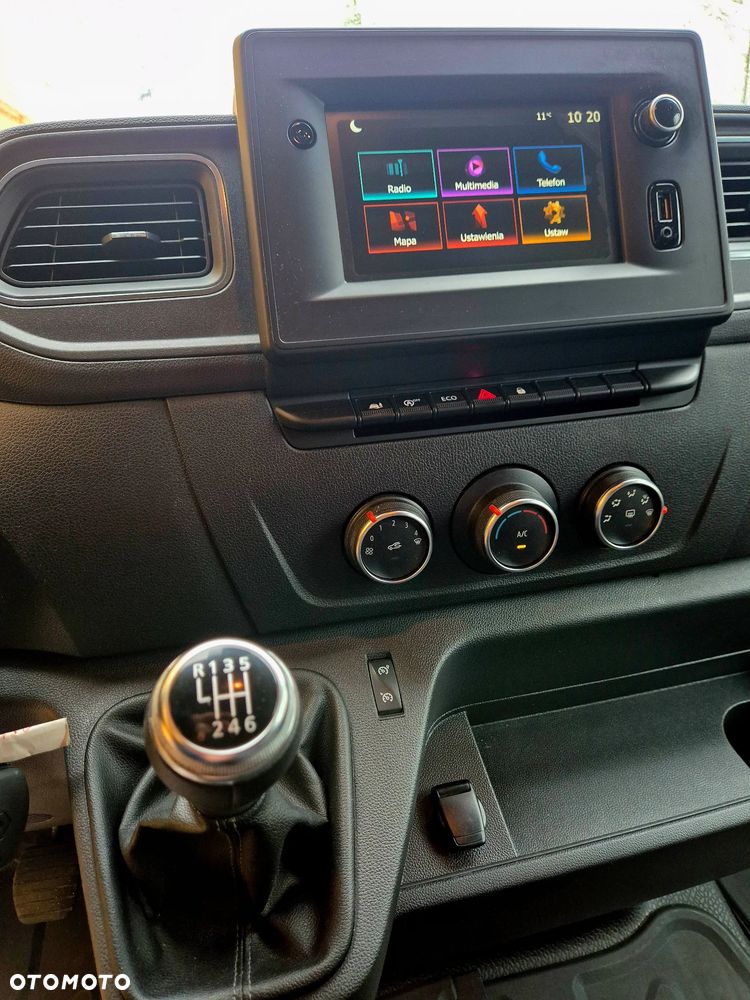 Renault Master - 25