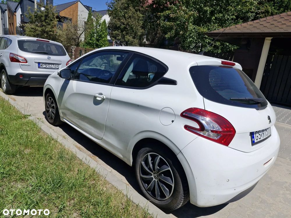 Peugeot 208 PureTech 82 Active - 2
