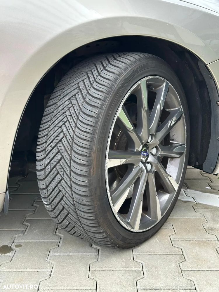 Volvo V60 D6 Plug-In-Hybrid AWD Geartronic Pure Limited - 10