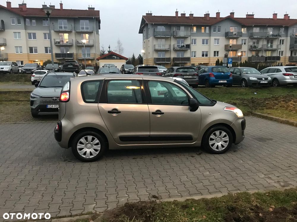 Citroën C3 Picasso 1.4i Attraction - 2