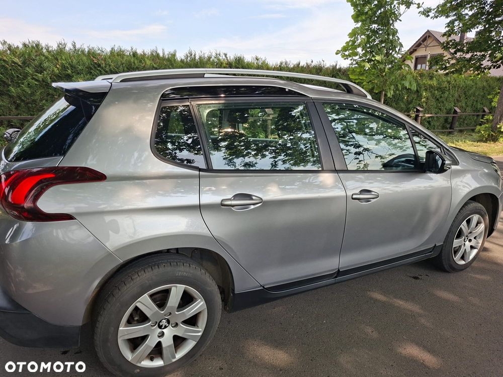 Peugeot 2008 1.6 BlueHDi Active S&S - 12