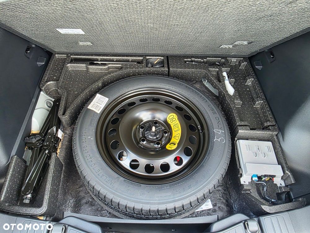 Ford Kuga - 32