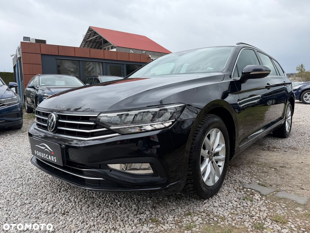 Volkswagen Passat 1.5 TSI EVO Business DSG - 1