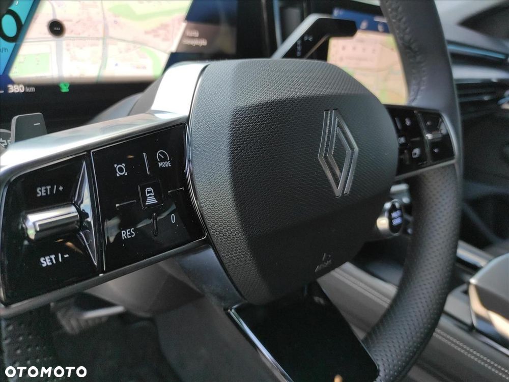 Renault Austral 1.3 TCe mHEV Techno - 11