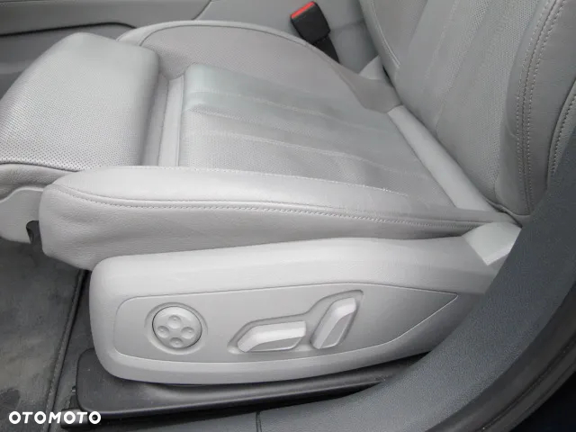 Audi A4 45 TFSI quattro S tronic S line - 10