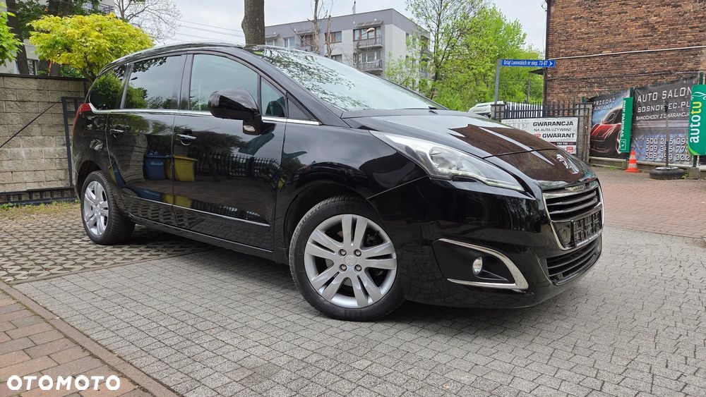 Peugeot 5008 HDI 150 Allure - 2