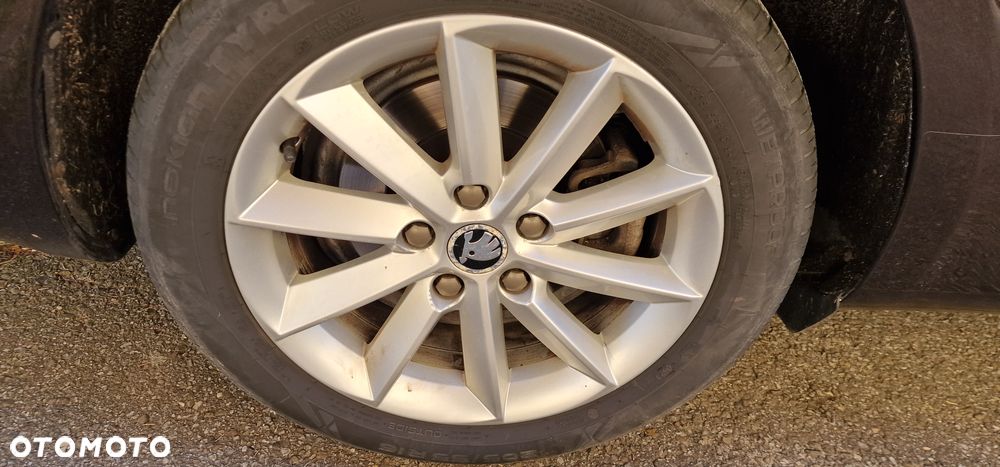 Skoda Superb 1.8 TSI Elegance - 35