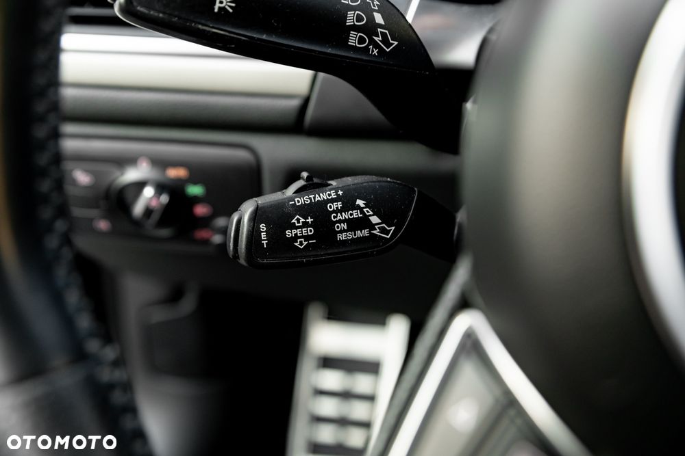 Audi A6 Avant 3.0 TDI quattro S tronic - 29