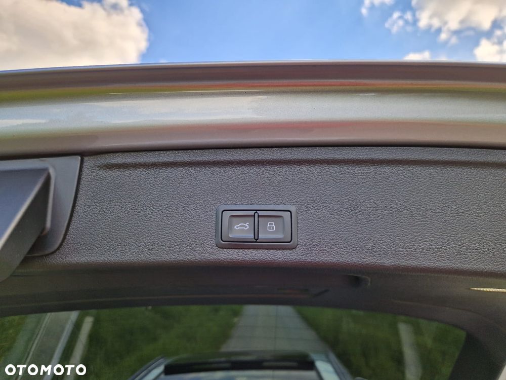 Audi A4 Avant - 25