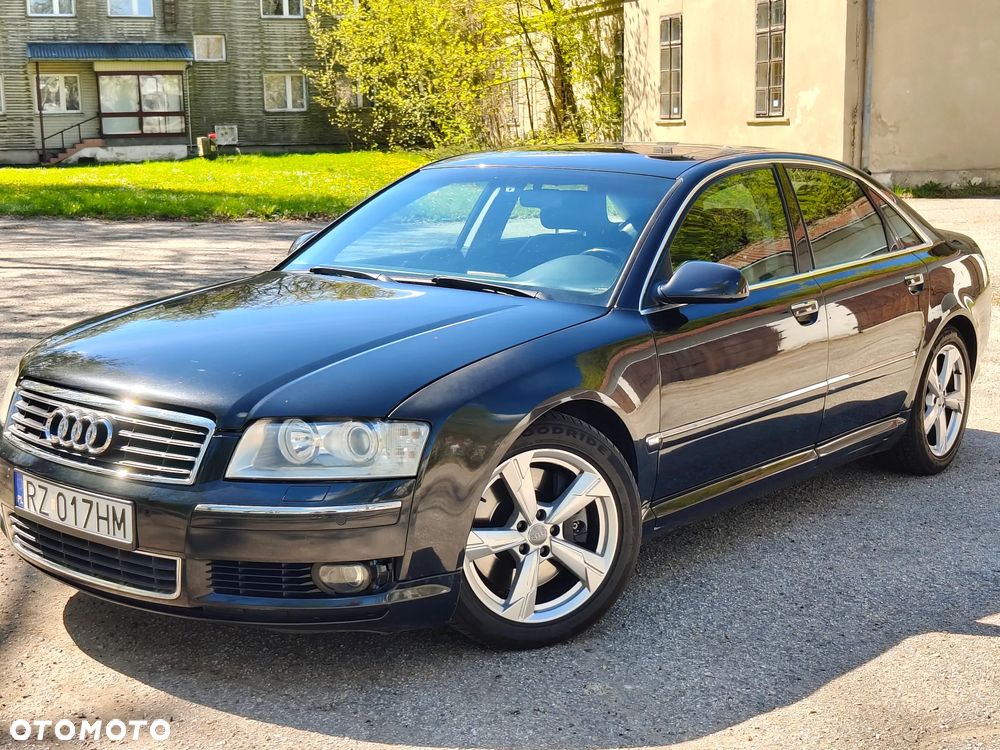 Audi A8 4.2 Quattro - 14