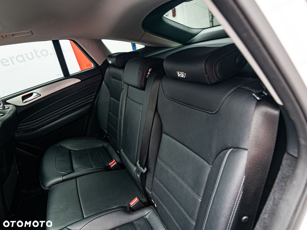 Mercedes-Benz GLE 350 d 4-Matic - 28