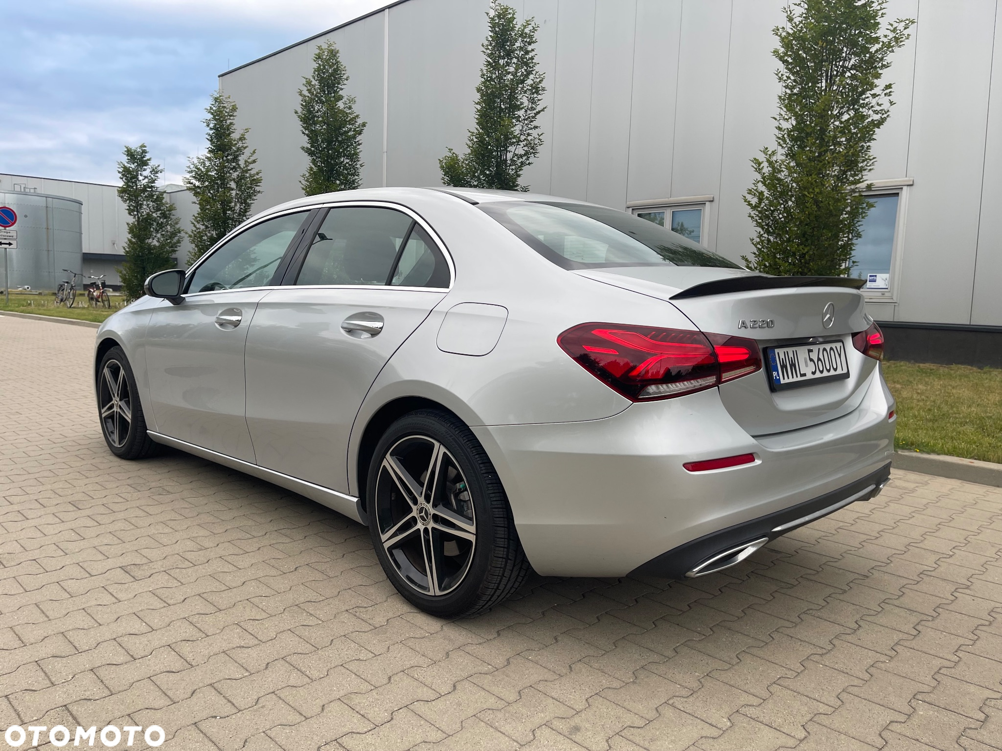 Mercedes-Benz Klasa A 220 7G-DCT AMG Line - 8