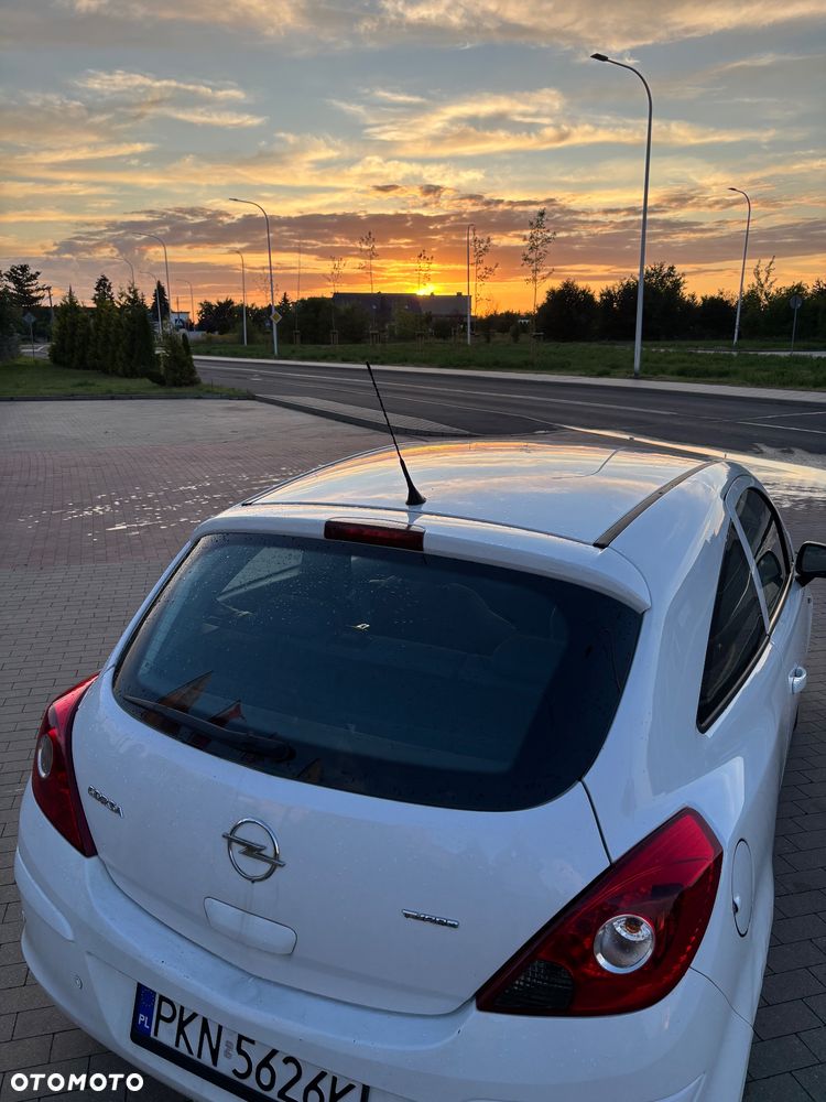 Opel Corsa 1.3 CDTI Enjoy - 4