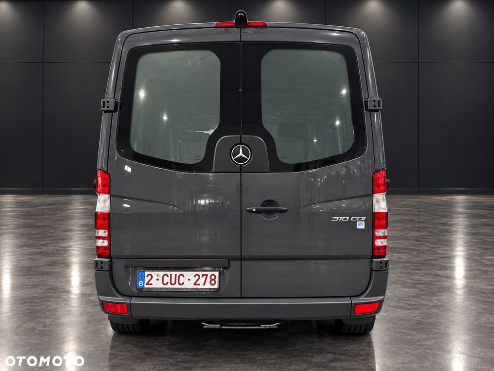 Mercedes-Benz W906 SPRINTER L1H1 - 4