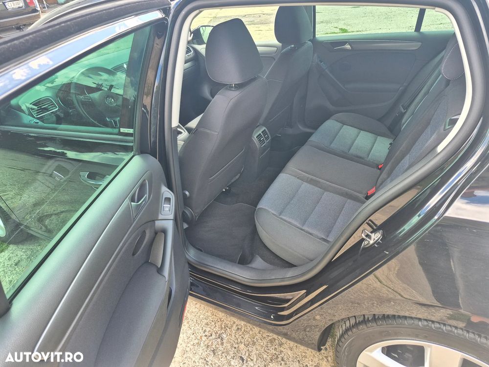 Volkswagen Golf 1.4 TSI BMT Highline - 17