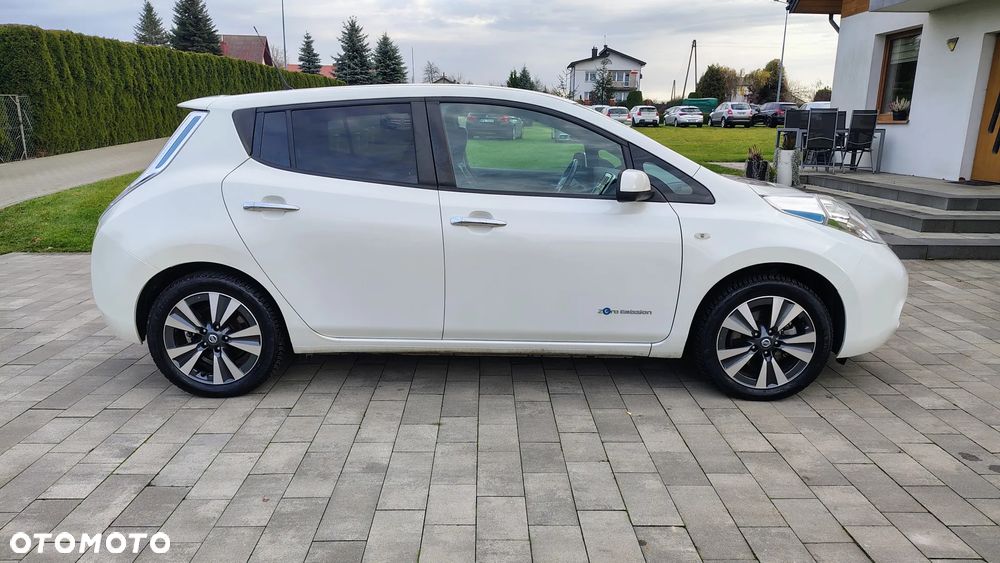 Nissan Leaf 30 kWh (mit Batterie) Tekna - 6