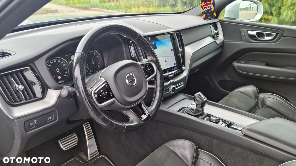 Volvo XC 60 T4 Geartronic RDesign - 26