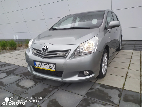 Toyota Verso 2.0 D-4D Luna 7os